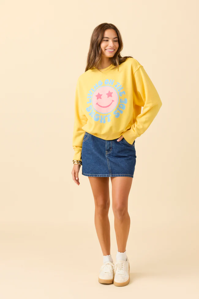 Living On The Bright Side Yellow Raw Hem Fleece Graphic Sweatshirt - Aiturbor