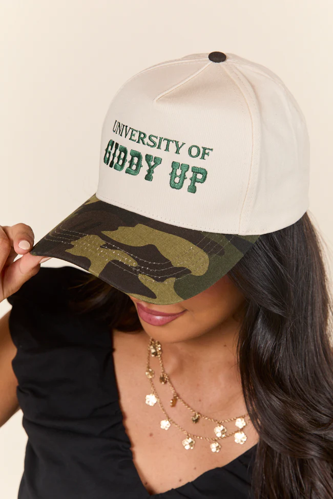 University Of Giddy Up Camo Trucker Hat - Aiturbor