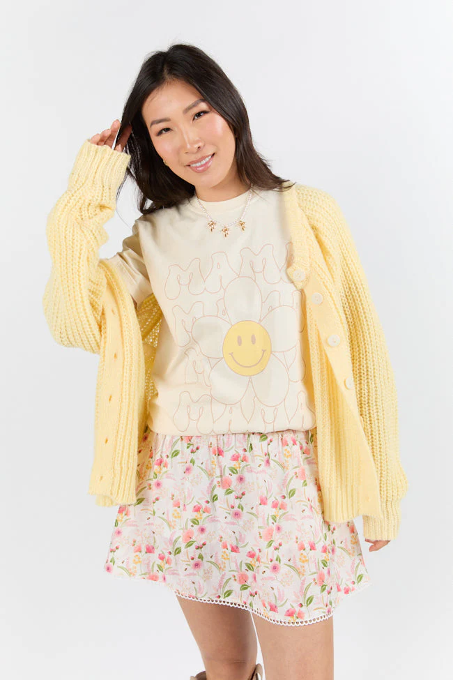 Retro Mama Daisy Ivory Graphic Tee - Aiturbor