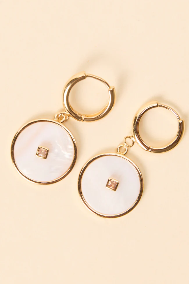 Rosalynn White Disc Earrings - Aiturbor