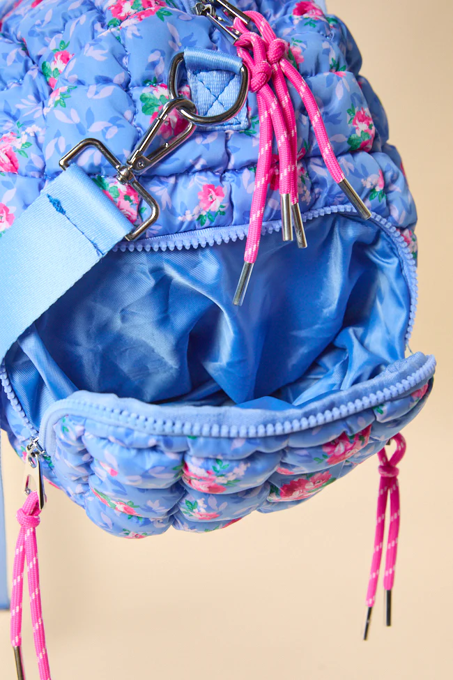 Haylie Blue Floral Quilted Duffle Bag - Aiturbor